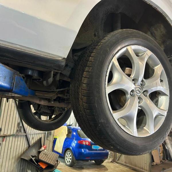 Zamena Salentblokov Zadnej Podveski Mazda Cx 7 2