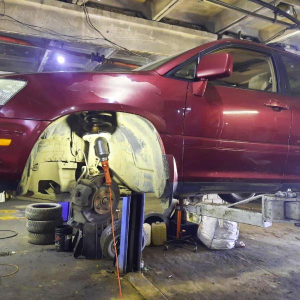 Замена шаровых опор Lexus RX300